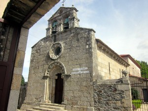 Iglesia parroquial de San Pantaleón das Viñas. Foto del autor.